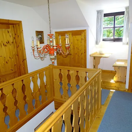 Fuer Vier Personen Mit Sitzgelegenheit Holiday home