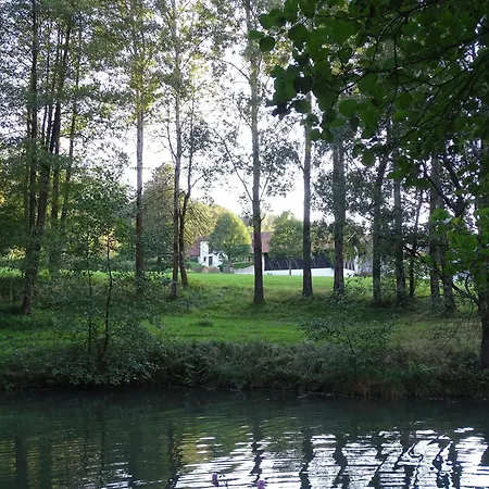 Fuer Vier Personen Mit Sitzgelegenheit Holiday home *